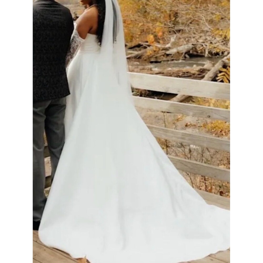 Lulus Lifetime of Love White Satin Strapless A-Line Gown Size 4 Classic Wedding - Picture 4 of 14